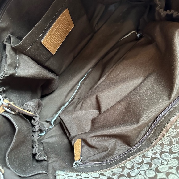 Coach Signature Voyager F13813 - Tote/Diaper Bag - Picture 7 of 15